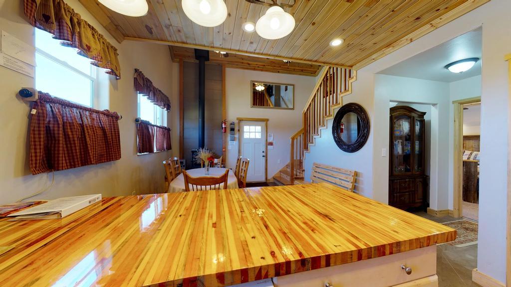 The Cedars Country Cottage, Solitude, Amazing Night Skies!! Blanding Zewnętrze zdjęcie